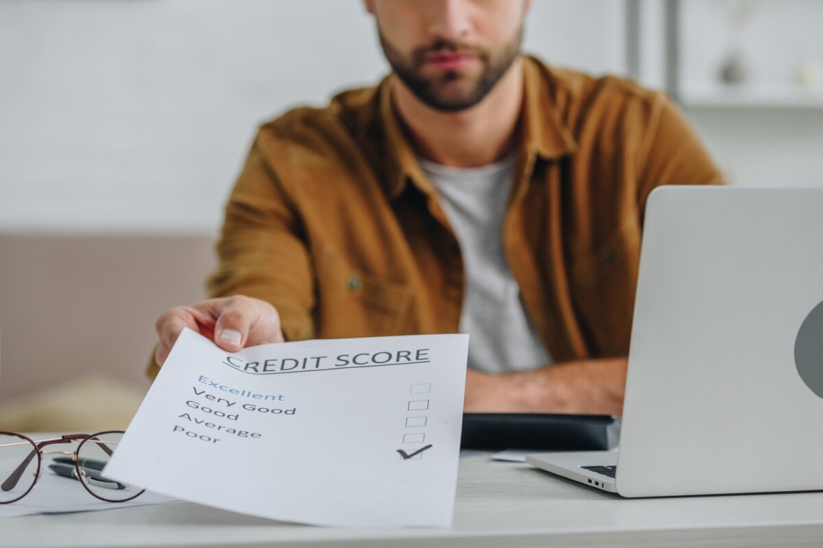 Instant Payday Loans for Low Credit Scores