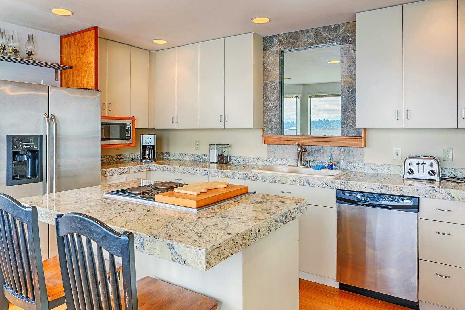 kitchen cabinet warehouse