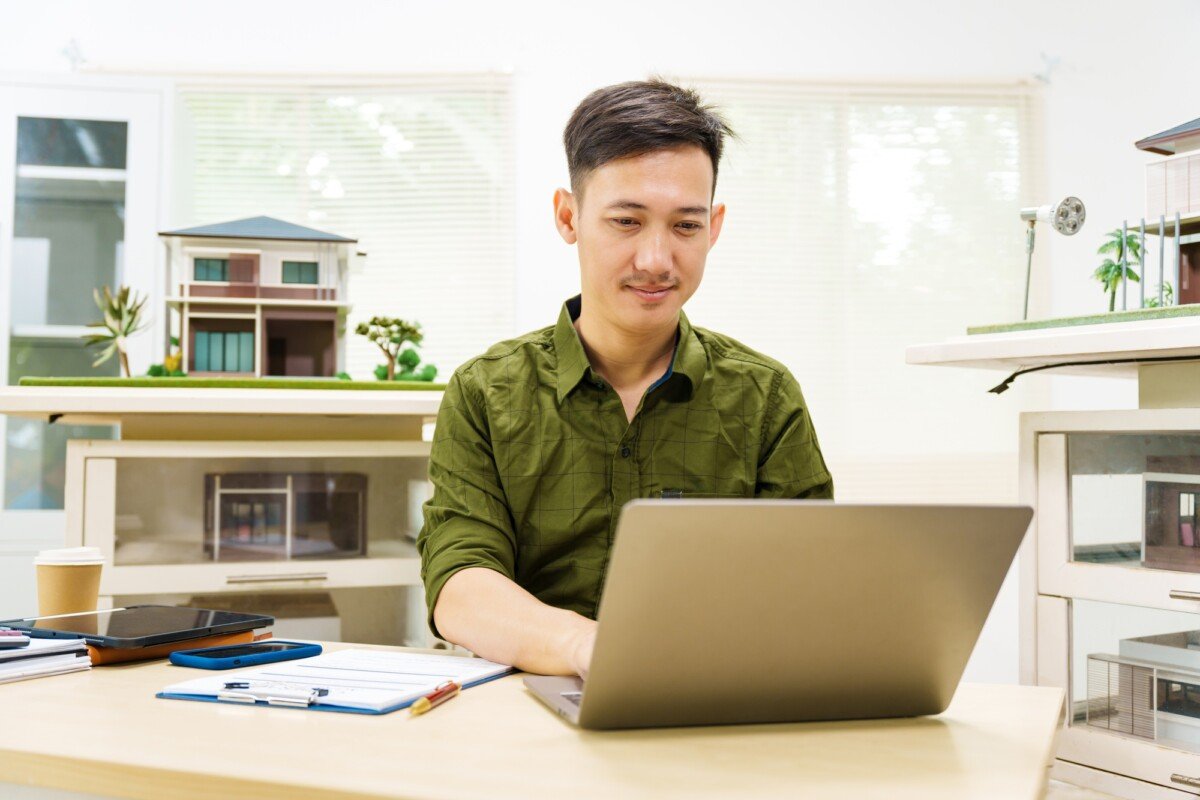 Loan Refinance Eligibility Criteria