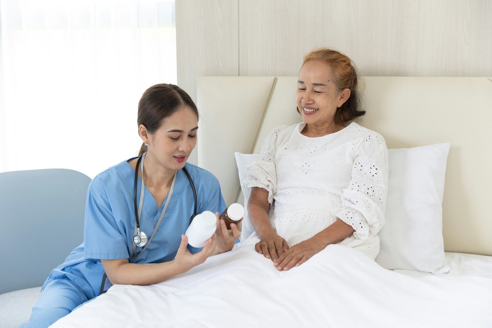 medicare supplemental vs advantage