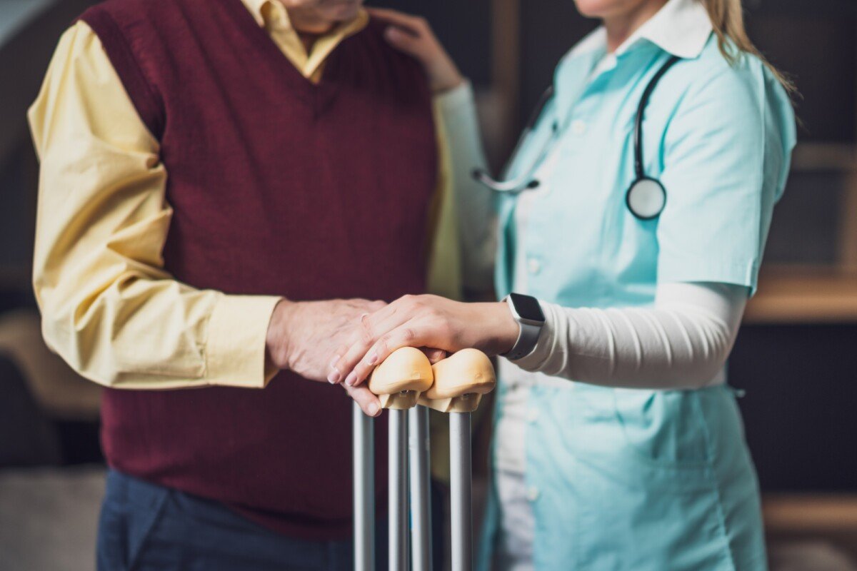 does medicare cover assisted living in california