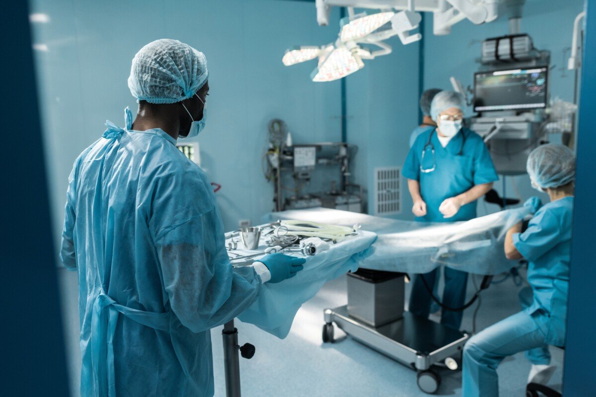 average cost of cataract surgery with medicare