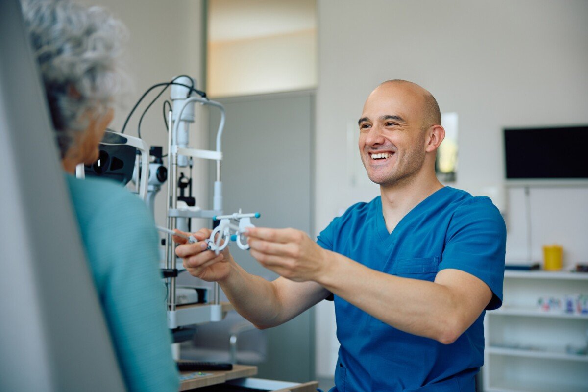 ¿Medicare cubre exámenes de la vista?
