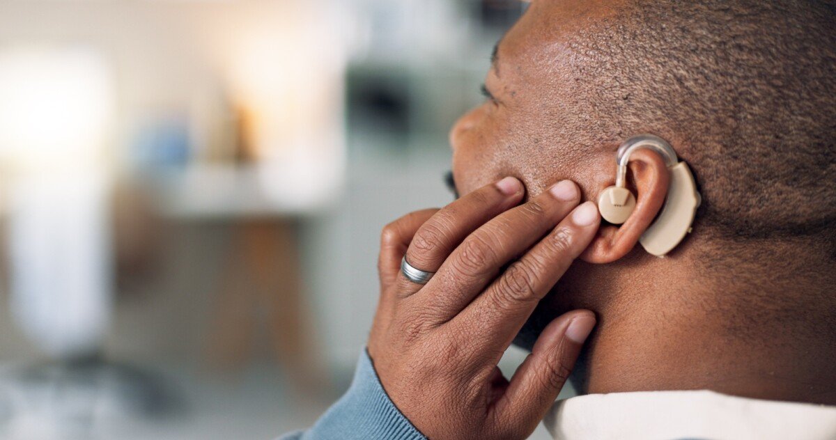 does medicare cover hearing aids