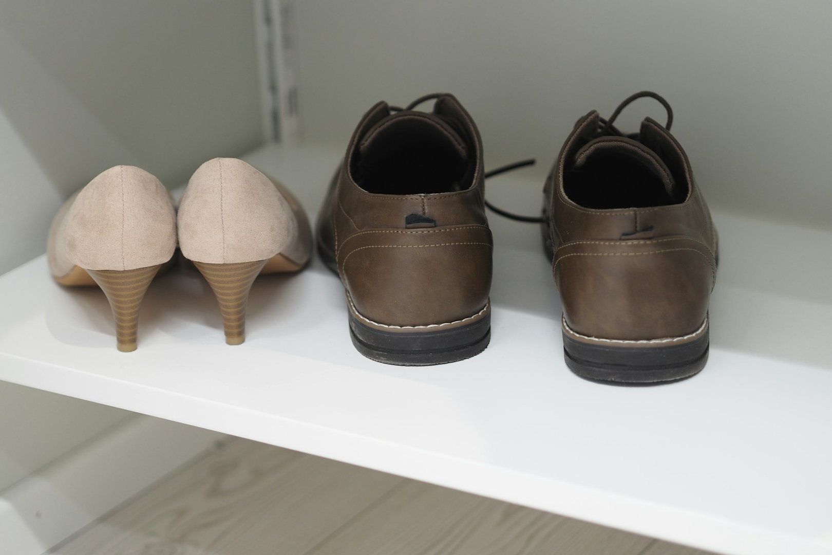 modern shoe cabinet