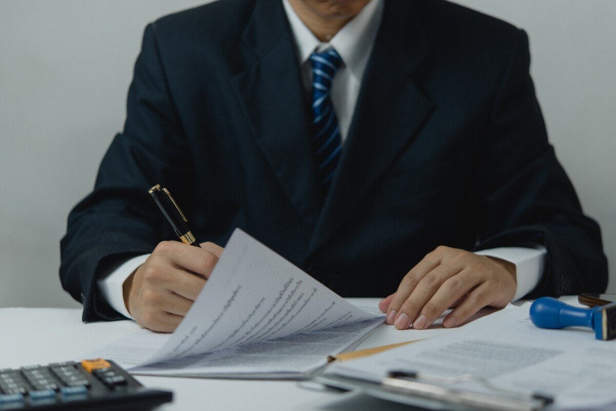 Can I get a payday loan without a checking account
