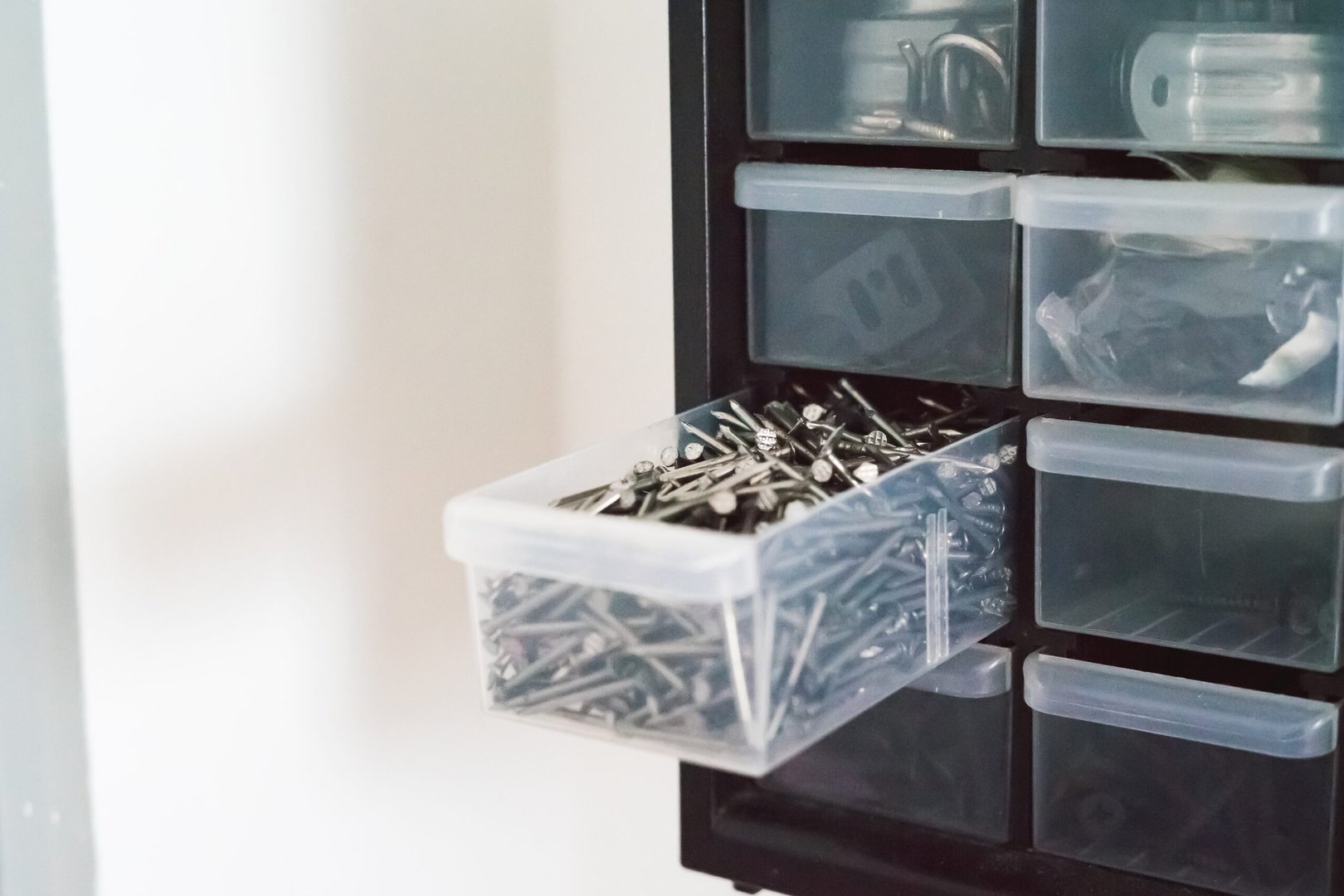 plastic storage cabinets