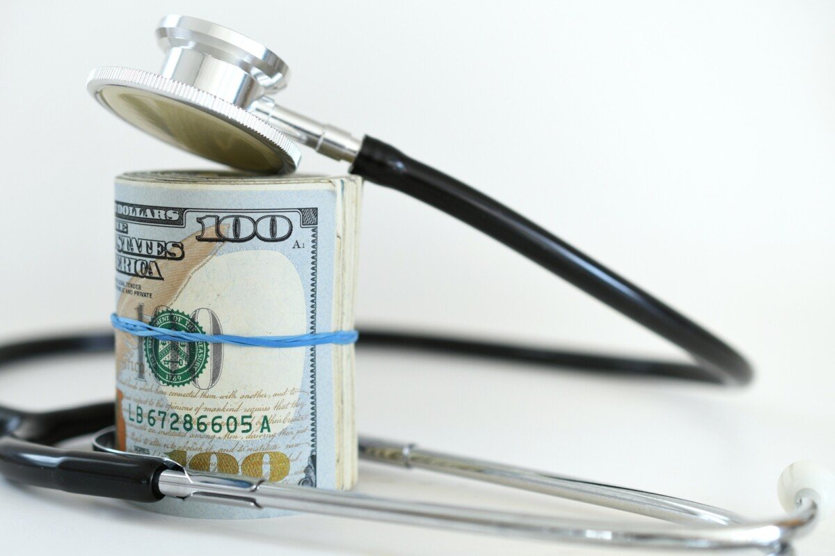 what does qmb medicaid pay for