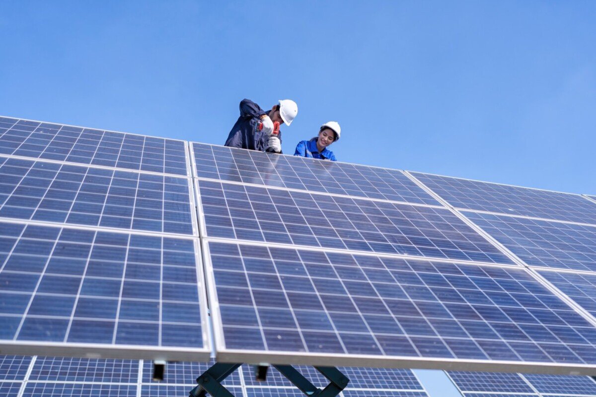 solar installer pay rate