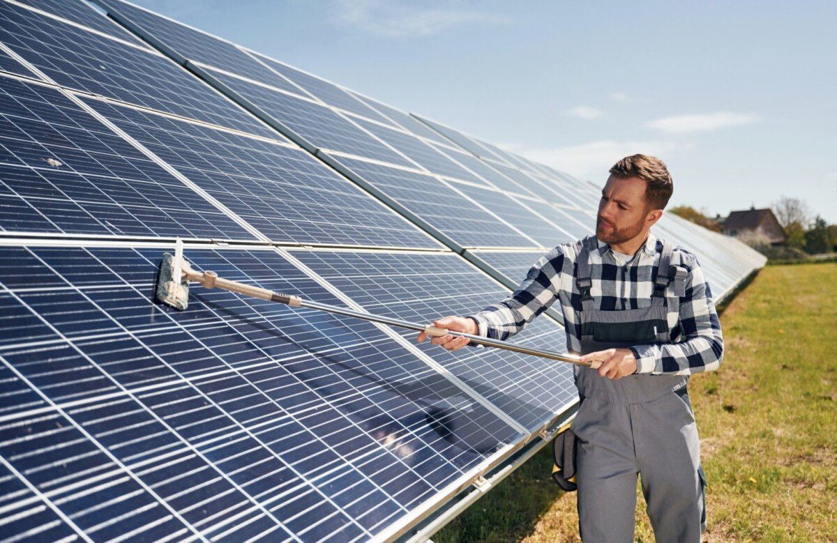 Solar Panel Cleaning Costs