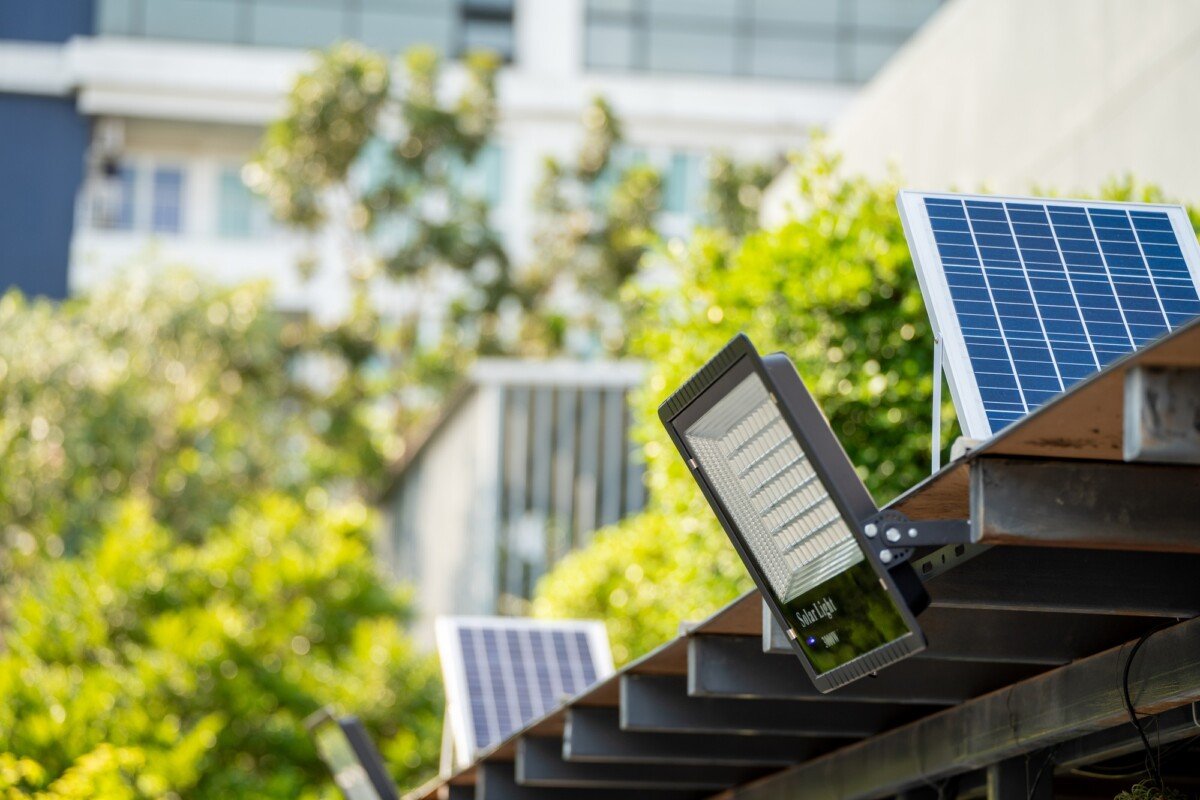 solar panel inverter replacement cost