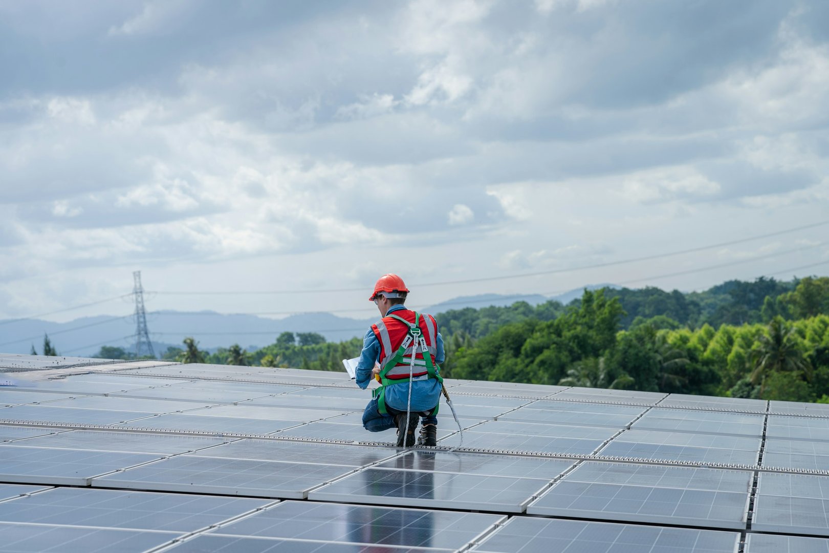 Solar Panel Manufacturers