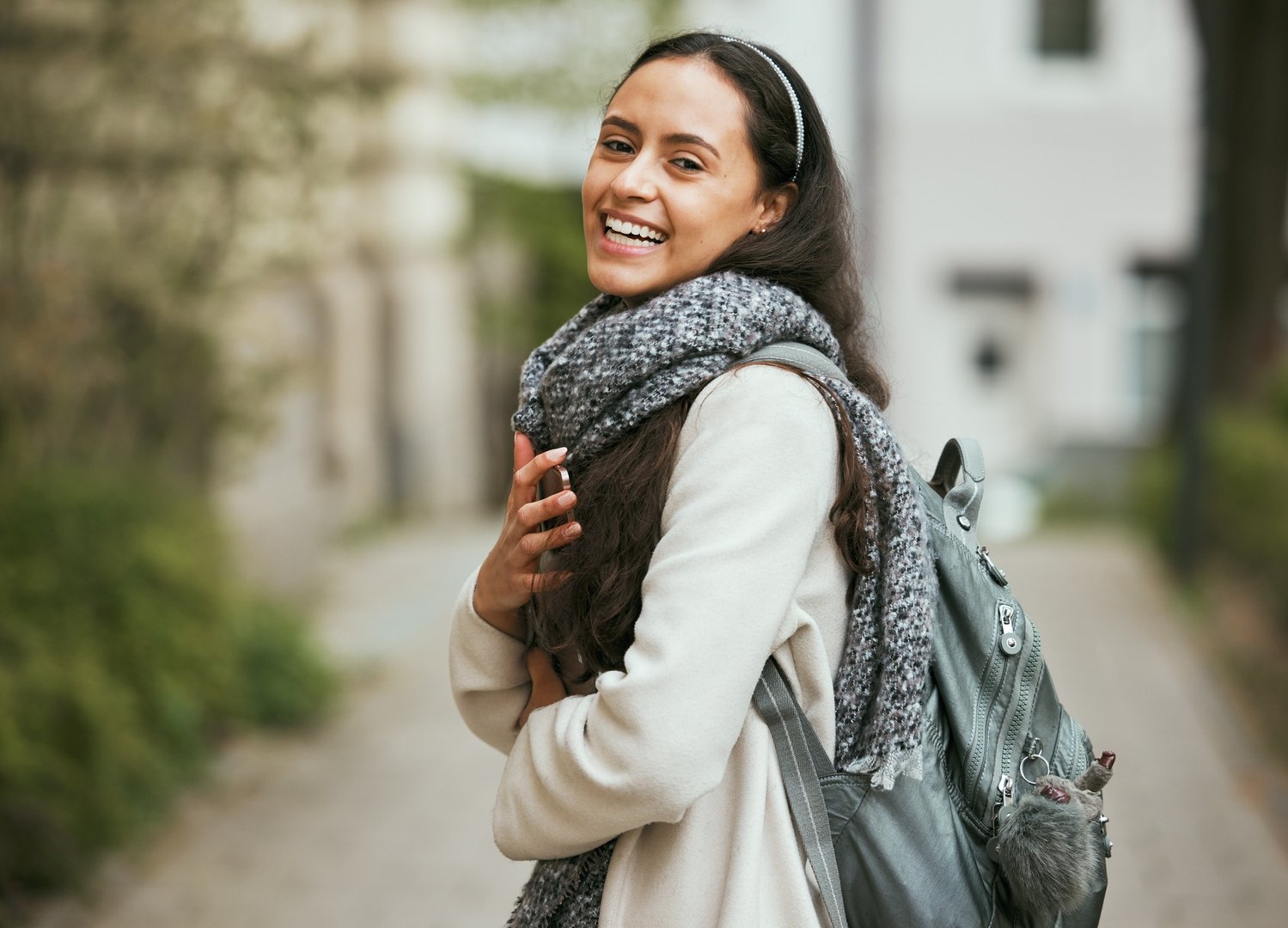 studying abroad meaning
