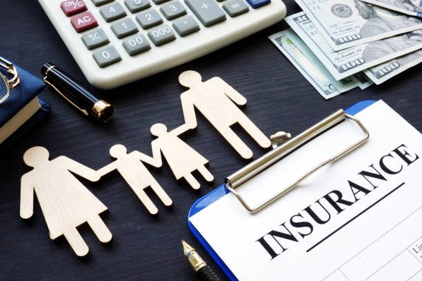 Universal Life vs. Whole Life Insurance