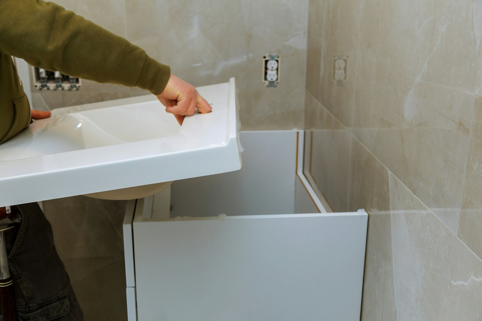 remodeling bathroom vanity