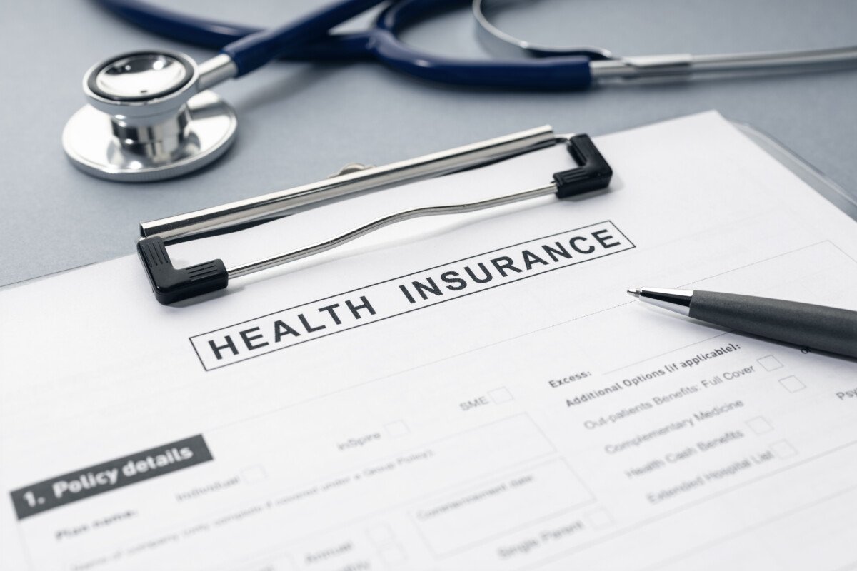 what is commercial health insurance