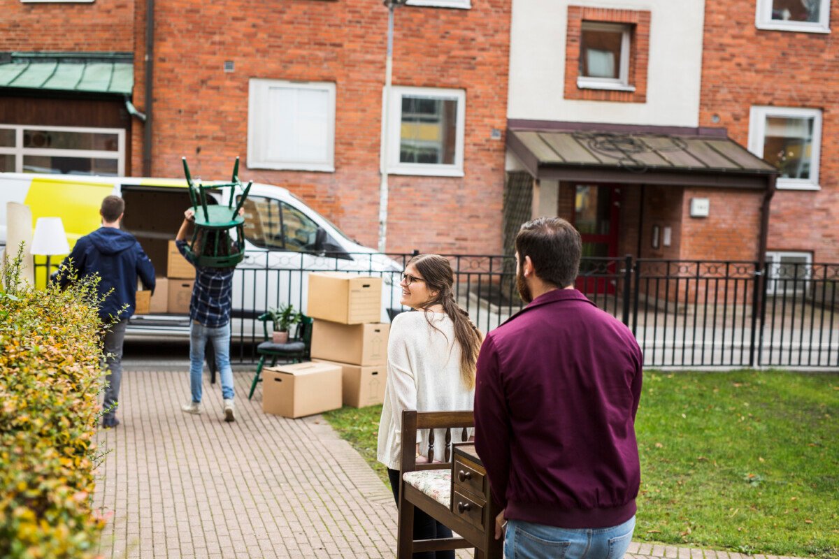 Group of friends moving house